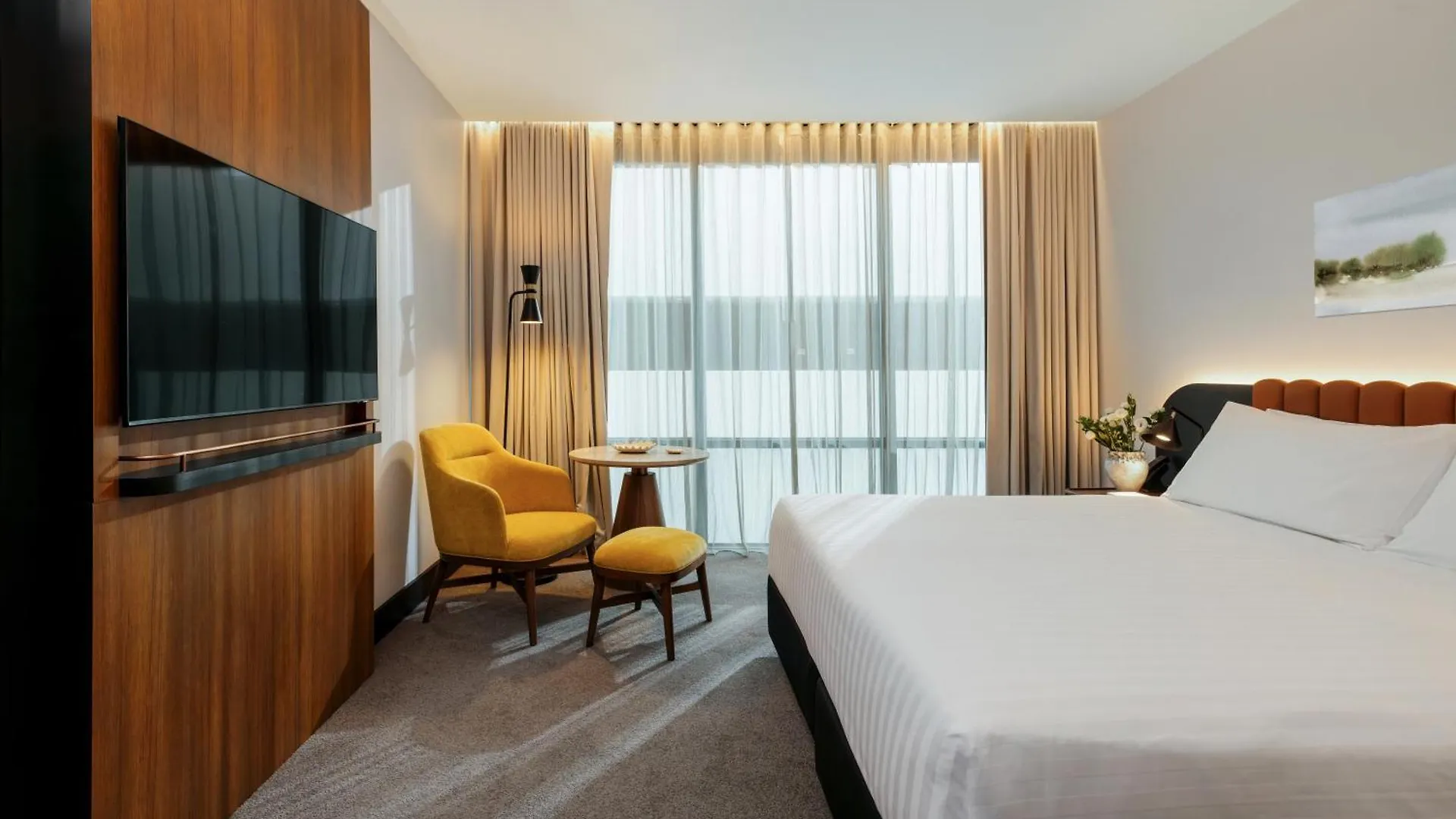 **** Hotel Crowne Plaza Adelaide Mawson Lakes By Ihg Australia