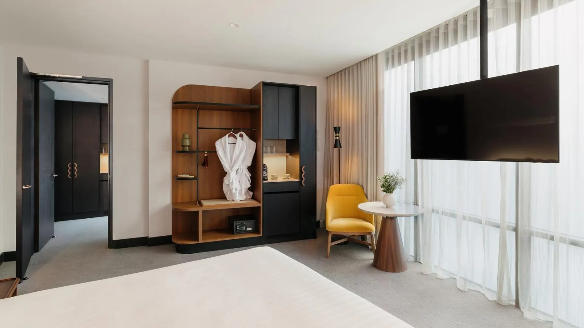 Hotel Crowne Plaza Adelaide Mawson Lakes By Ihg