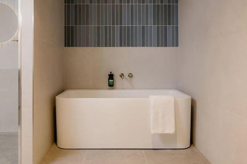 Hotel Crowne Plaza Adelaide Mawson Lakes By Ihg