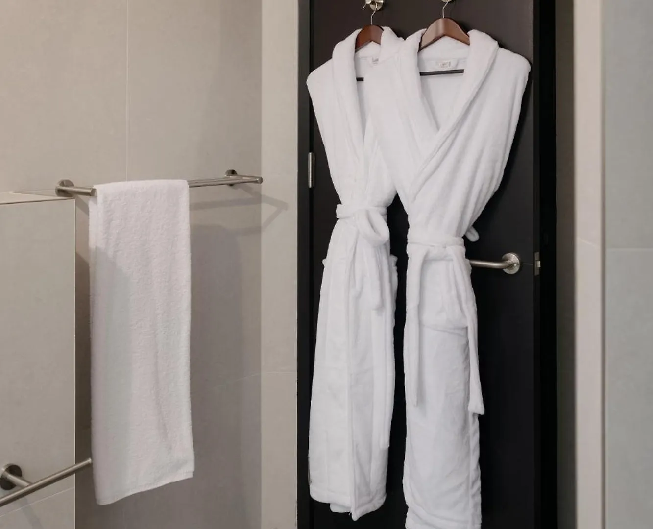 **** Hotel Crowne Plaza Adelaide Mawson Lakes By Ihg Australia